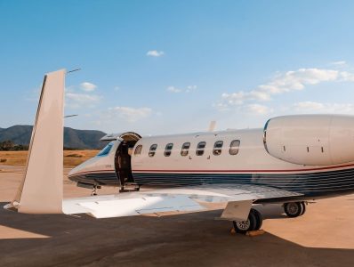 UpStar Aviation - Learjet 40 - Exterior LH